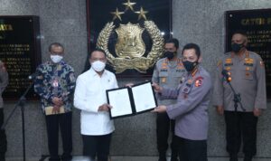 Kapolri-terbitkan Izin Liga 1 dan Liga 2-dengan Prokes Ketat Kapolri-terbitkan Izin Liga 1 dan Liga 2-dengan Prokes Ketat,jpg