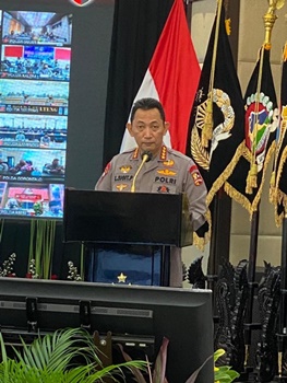 Kapolri-lamongan-cegah covid 19.jpg