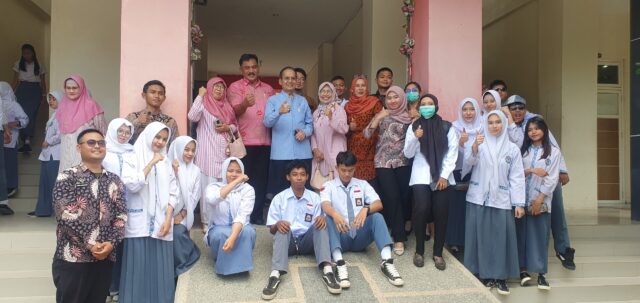 DPR RI Longki Djanggola pengawasan MBG