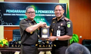 Kunjungan kerja kajati Sulteng N. Rahmat di Kejari Parigi Moutong