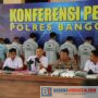 Polres Banggai Tangkap Kasus Narkoba, 26 Tersangka Termasuk 2 Wanita Dihadirkan ke Publik