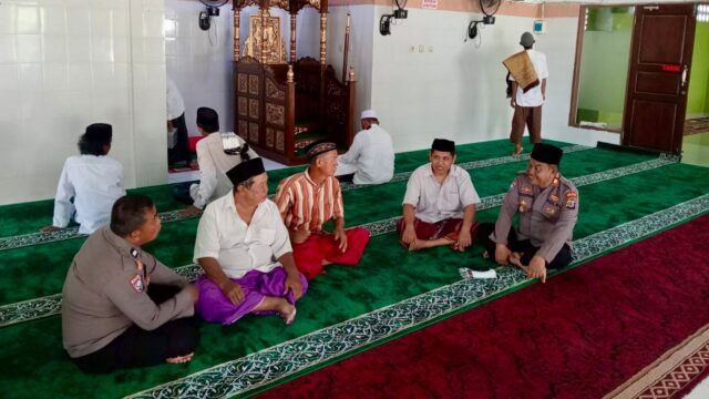 Satgas II Preemtif Operasi Madago Raya terus menggencarkan upaya pendekatan humanis kepada masyarakat di Parimo