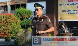 Kepala Kejaksaan Negeri (Kajari) Tojo Una-Una, Dr. Rizky Fachrurrozi, S.H., M.H., menegaskan bahwa kasus penyalahgunaan Anggaran Pendapatan dan Belanja Desa (APBDes) Desa Kolami menjadi cermin penting bagi seluruh desa di Kabupaten Tojo Una-Una agar lebih berhati-hati, transparan, dan akuntabel dalam mengelola dana desa.