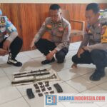 Warga Poso Pesisir Serahkan Puluhan Amunisi dan Senjata Rakitan, Polisi Apresiasi Kesadaran Masyarakat