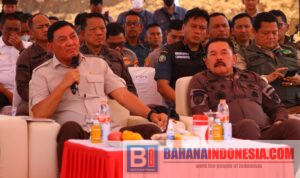 IMG-20251106-WA0062 Satgas PKH Tegaskan Penegakan Hukum, PT BMU Disanksi Rp 2,35 Triliun