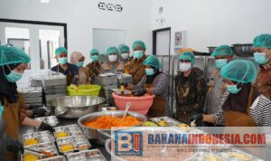 IMG-20251121-WA0030 Tinjau Dapur SPPG Polda Sulteng, Menteri Hukum Puji Standar Kualiatas Layak Jadi Contoh