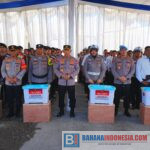 Kapolri Beri Motivasi dan Apresiasi kepada Anggota Polri Terdampak Bencana di Sumbar